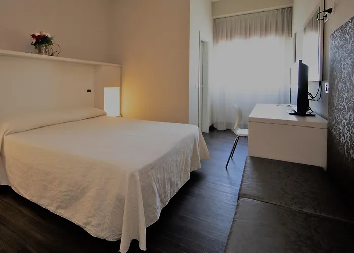 Maison Lalla فندق تْشيزيناتيكو